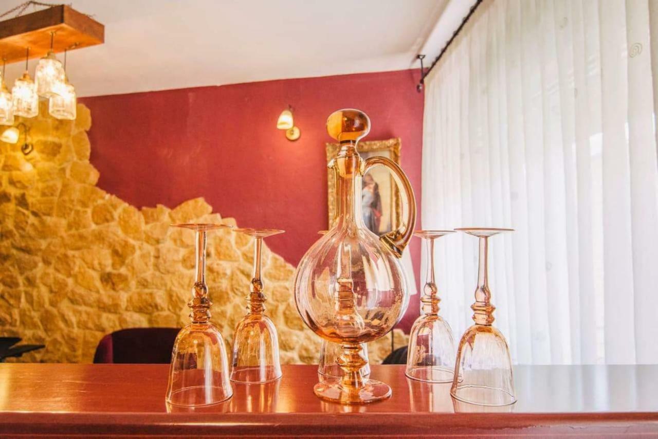 Gallery Home,Downtown, Ioannina. Exteriör bild